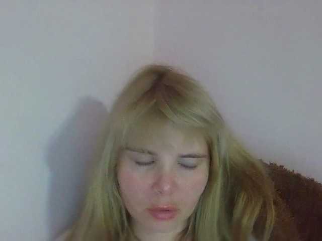 ElenaPleasure live webcam show