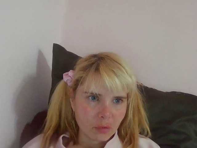 ElenaPleasure live cam on BongaCams