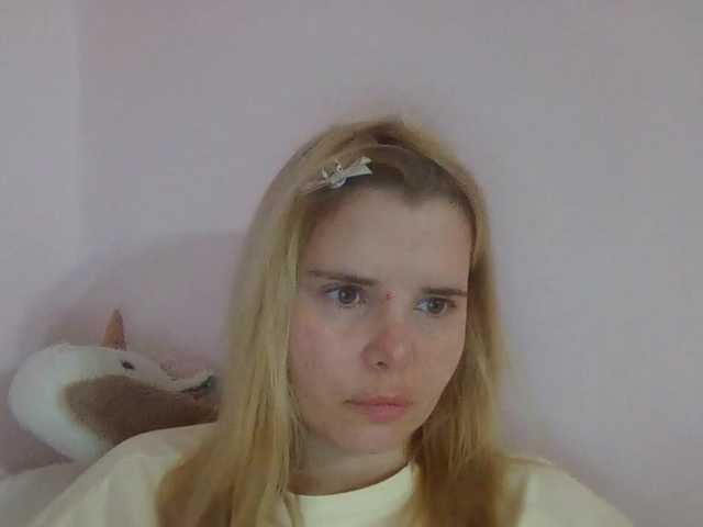 ElenaPleasure live cam on BongaCams