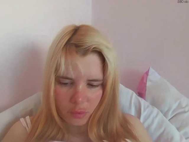 Sex chat gratuit in direct cu ElenaPleasure pe BongaCams