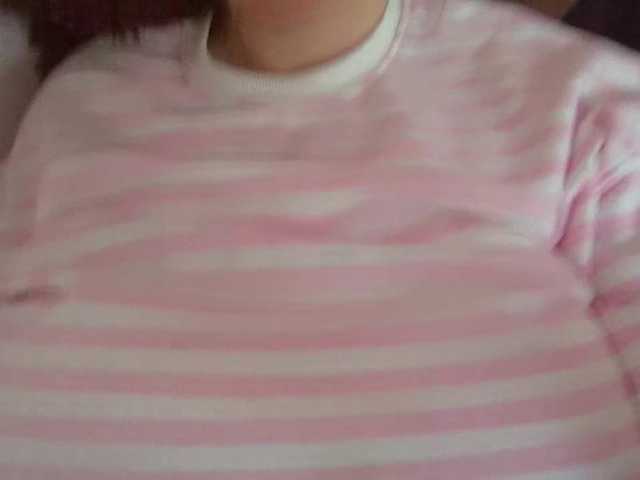 ElenaPleasure live cam on BongaCams