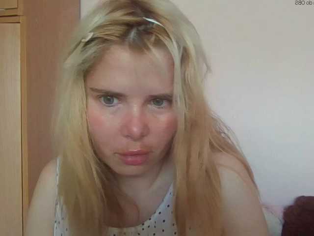 ElenaPleasure webcam