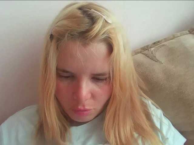 ElenaPleasure live cam on BongaCams