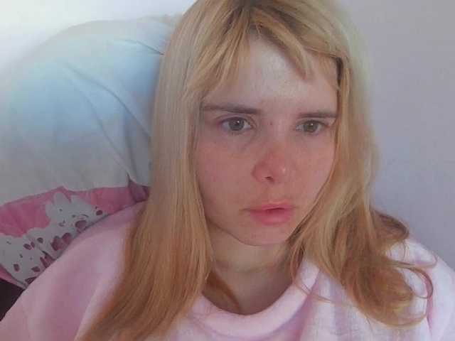 ElenaPleasure live cam on BongaCams
