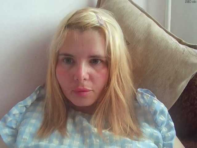 ElenaPleasure live cam on BongaCams