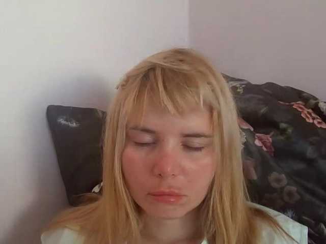 ElenaPleasure live cam on BongaCams