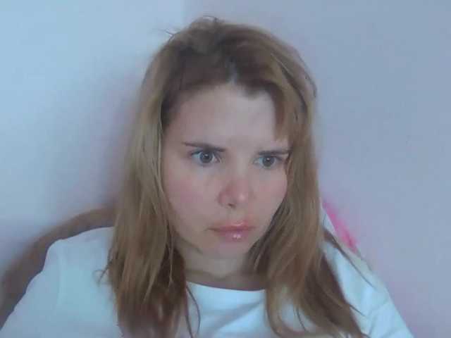 ElenaPleasure live cam preview