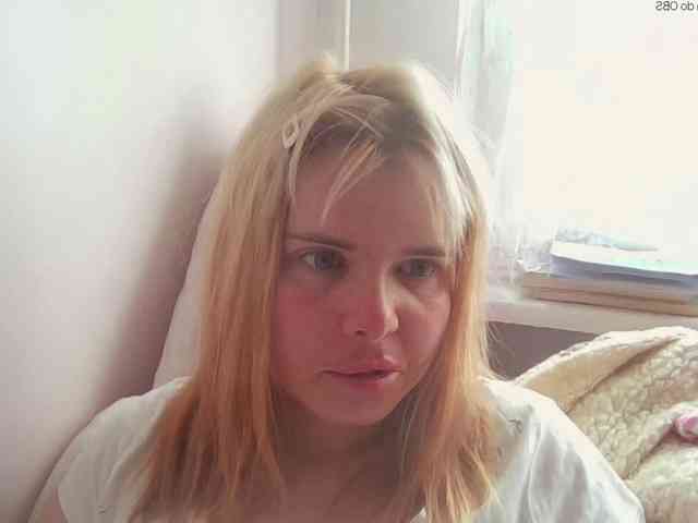 ElenaPleasure webcam