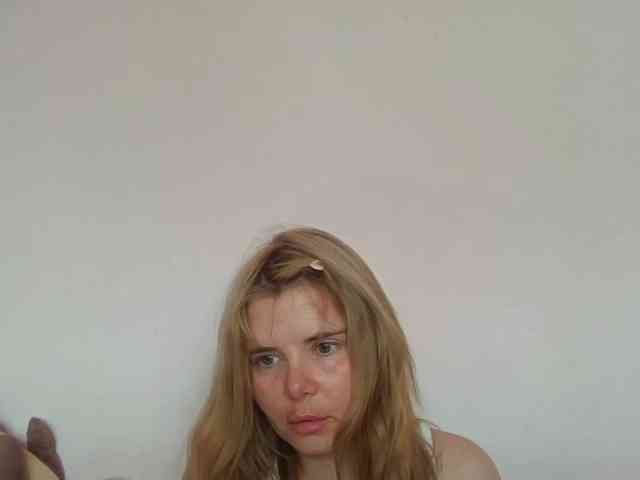 ElenaPleasure webcam