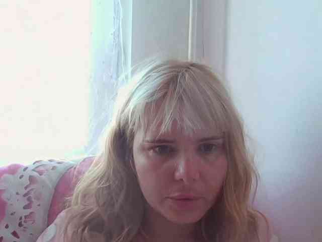 ElenaPleasure webcam