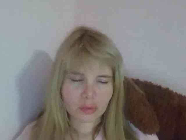 ElenaPleasure webcam