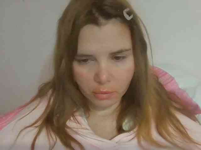 Model: ElenaPleasure