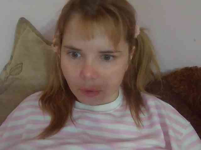 ElenaPleasure webcam