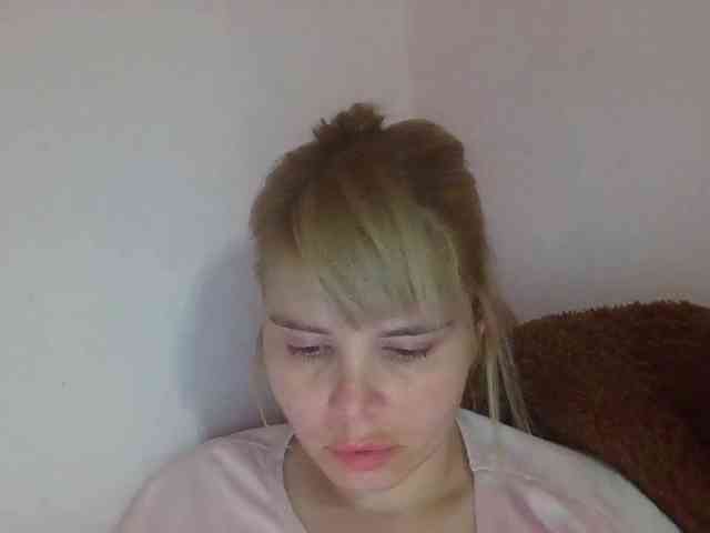 ElenaPleasure webcam