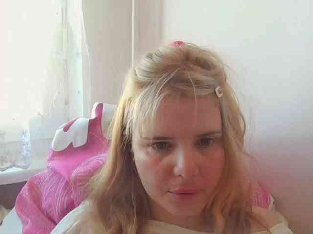 ElenaPleasure webcam