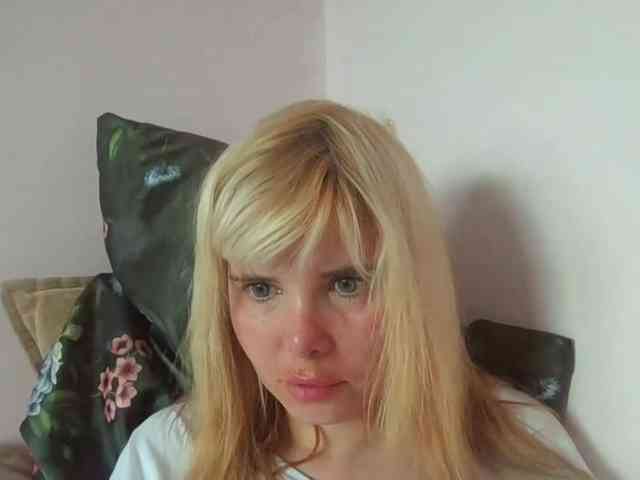 ElenaPleasure webcam