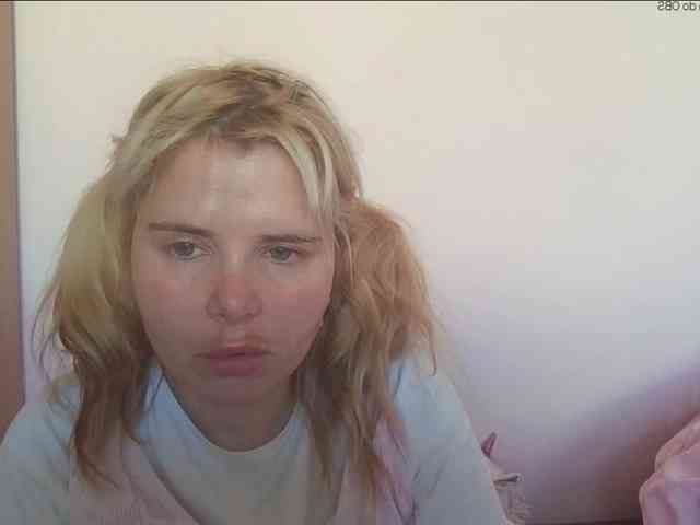 ElenaPleasure webcam