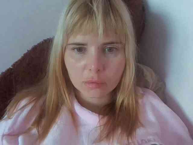 ElenaPleasure webcam