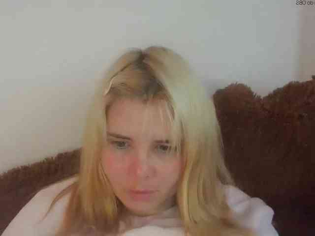 ElenaPleasure webcam