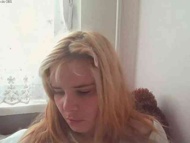 ElenaPleasure webcam
