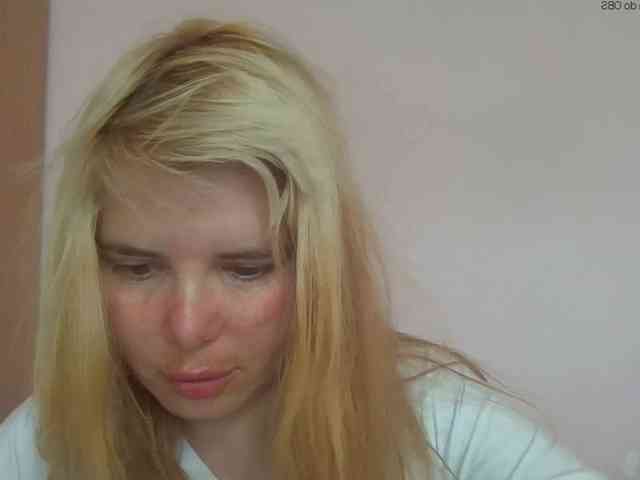 ElenaPleasure webcam