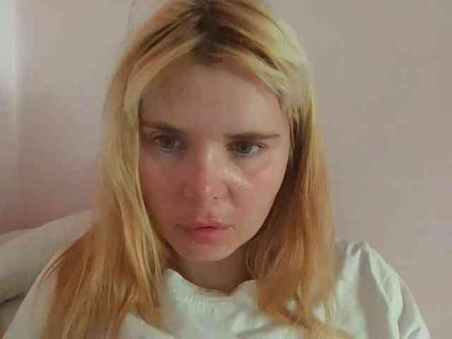 ElenaPleasure webcam