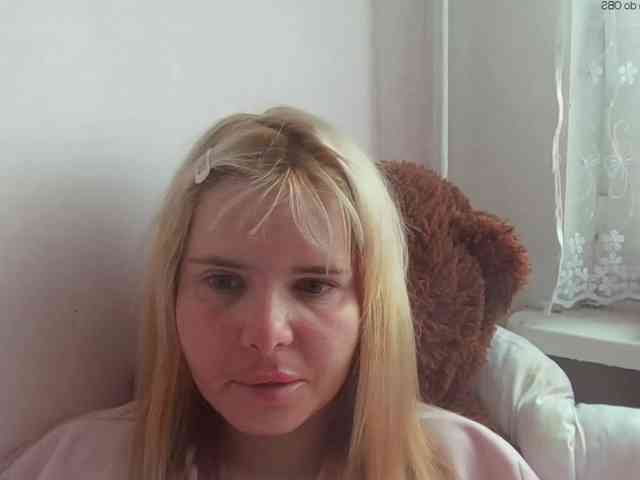 ElenaPleasure webcam