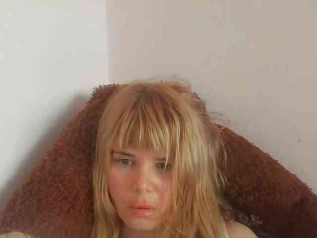 ElenaPleasure webcam