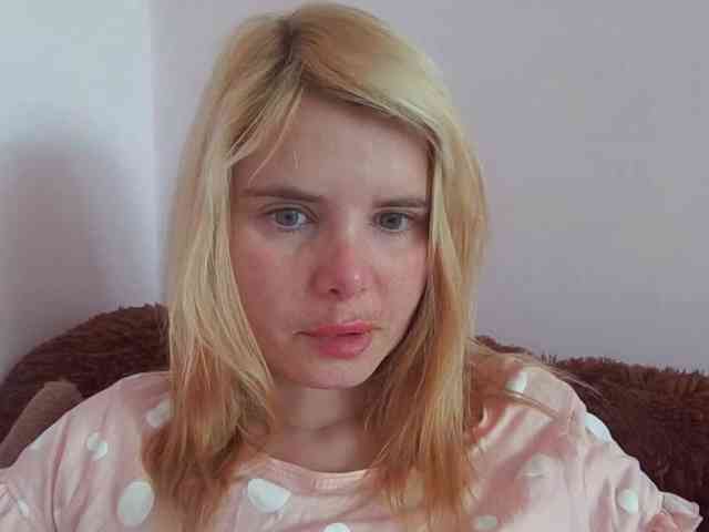 ElenaPleasure webcam