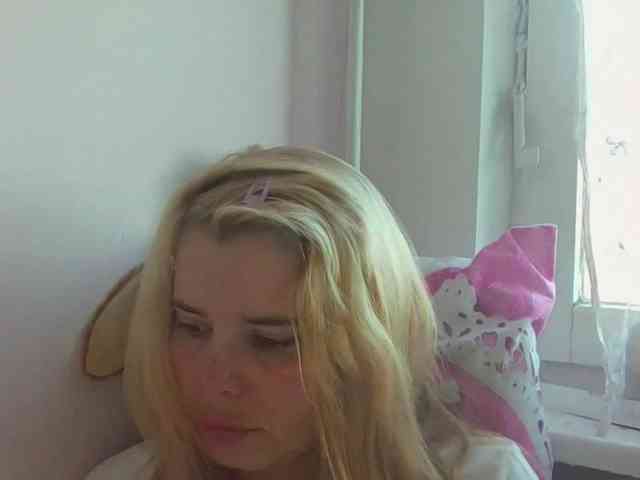 ElenaPleasure webcam