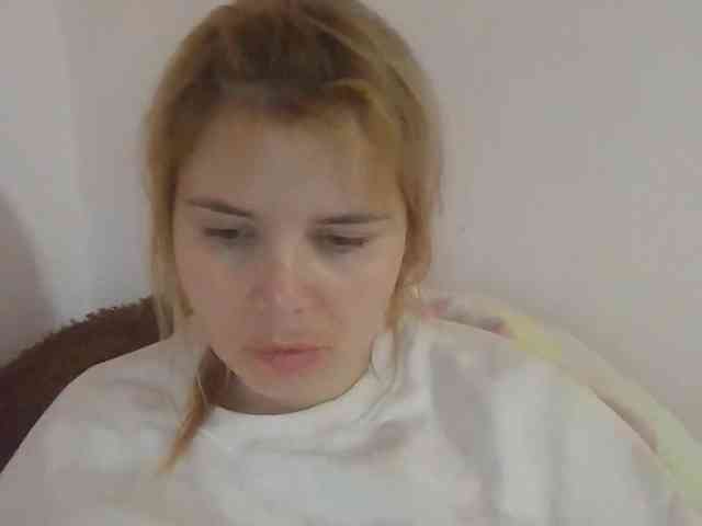 ElenaPleasure webcam