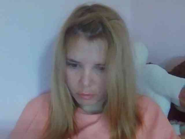 ElenaPleasure webcam