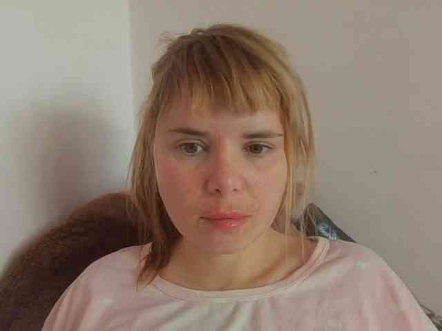 ElenaPleasure webcam