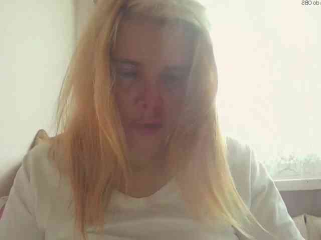 ElenaPleasure webcam