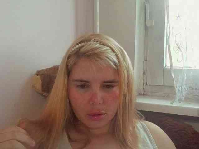 ElenaPleasure webcam
