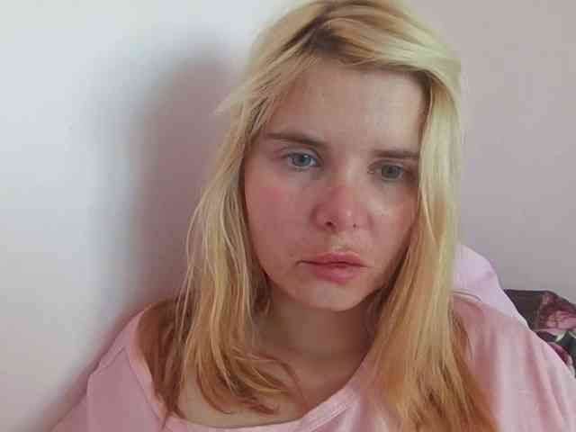 ElenaPleasure webcam