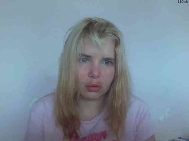 ElenaPleasure webcam