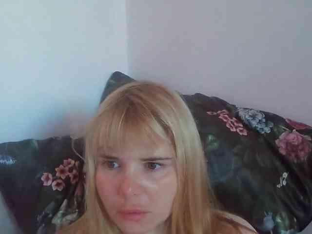 ElenaPleasure webcam