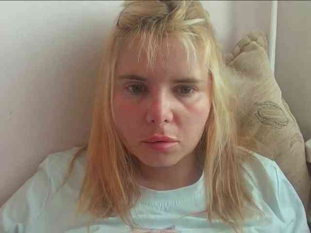 ElenaPleasure webcam