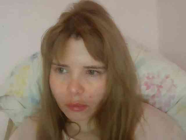 ElenaPleasure webcam