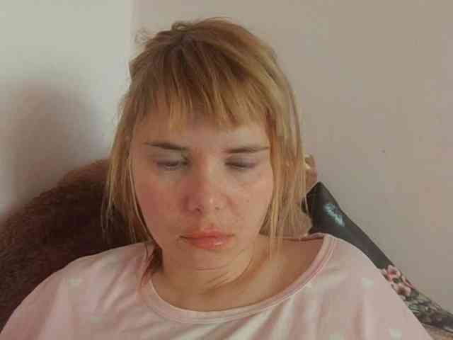ElenaPleasure webcam