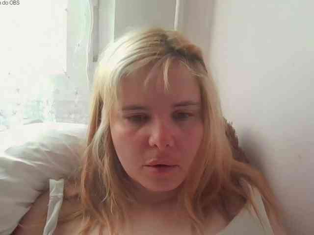 ElenaPleasure webcam