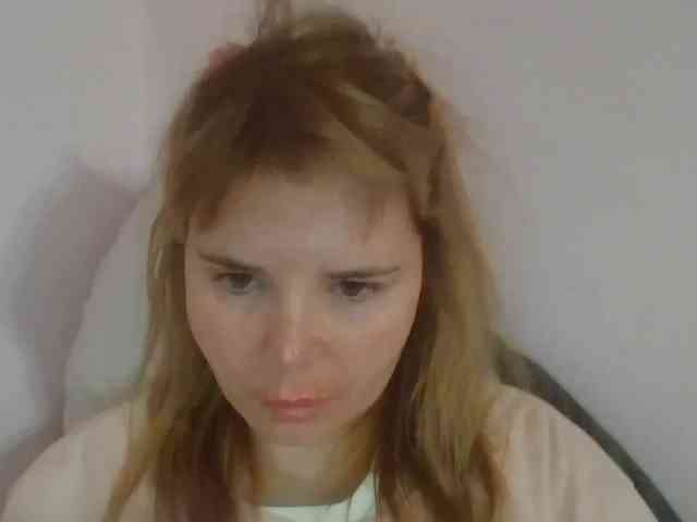 ElenaPleasure webcam