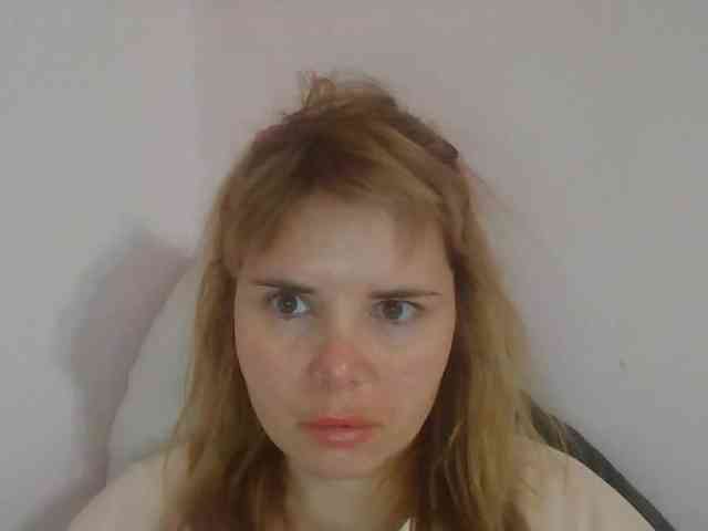 ElenaPleasure webcam