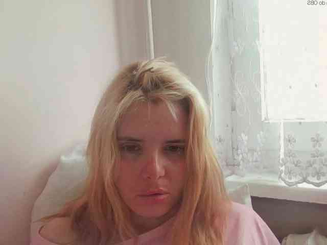 ElenaPleasure webcam