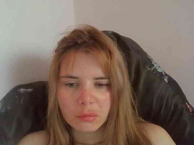 ElenaPleasure webcam