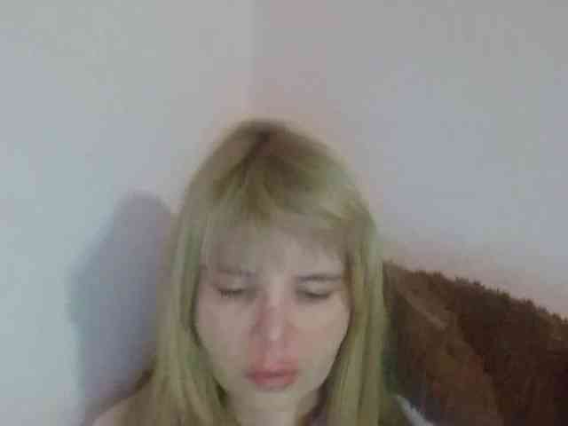 ElenaPleasure webcam