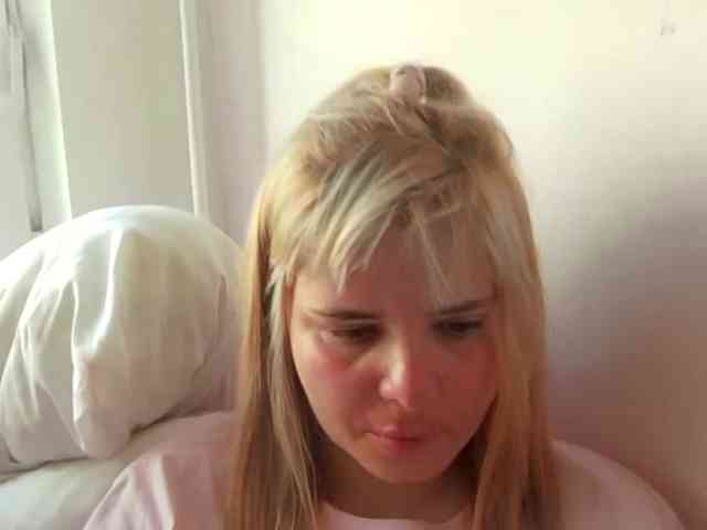 ElenaPleasure webcam