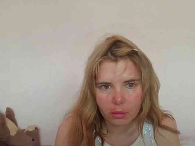 ElenaPleasure webcam
