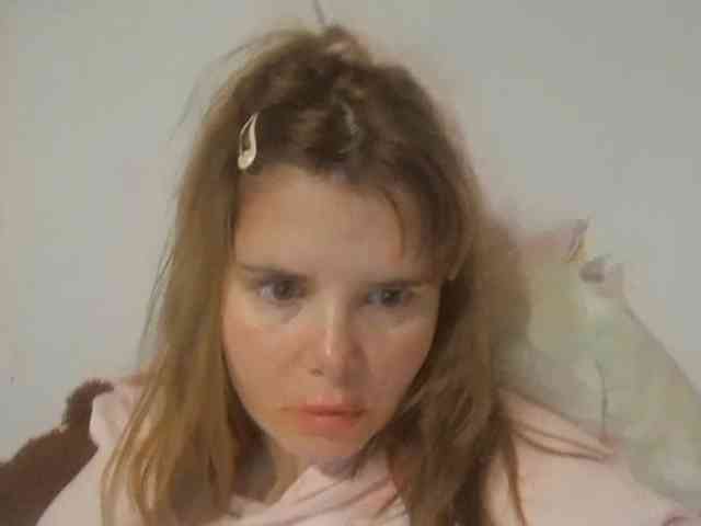 Model: ElenaPleasure
